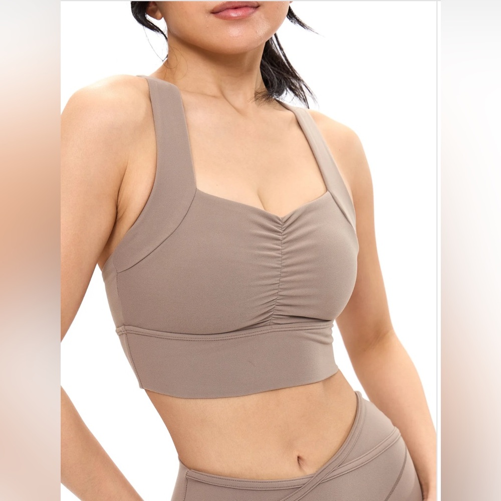 Buffbunny Bloom Sports Bra Chai Latte Medium New With Tags NWT